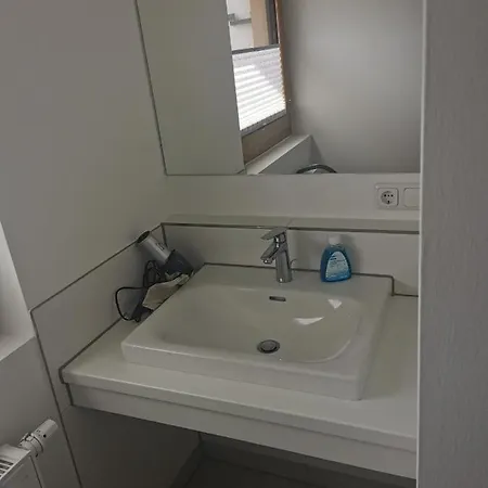 Gaestehaus Apollo Homestay *