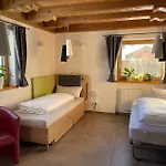 Gaestehaus Apollo *