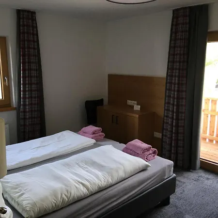 Rum i privatbostad Gaestehaus Apollo Schwangau
