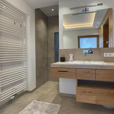 Gaestehaus Apollo Rum i privatbostad *